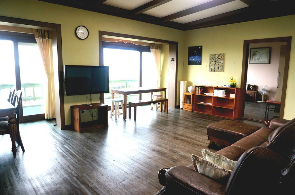 Nattrang Pension Чеджудо Экстерьер фото